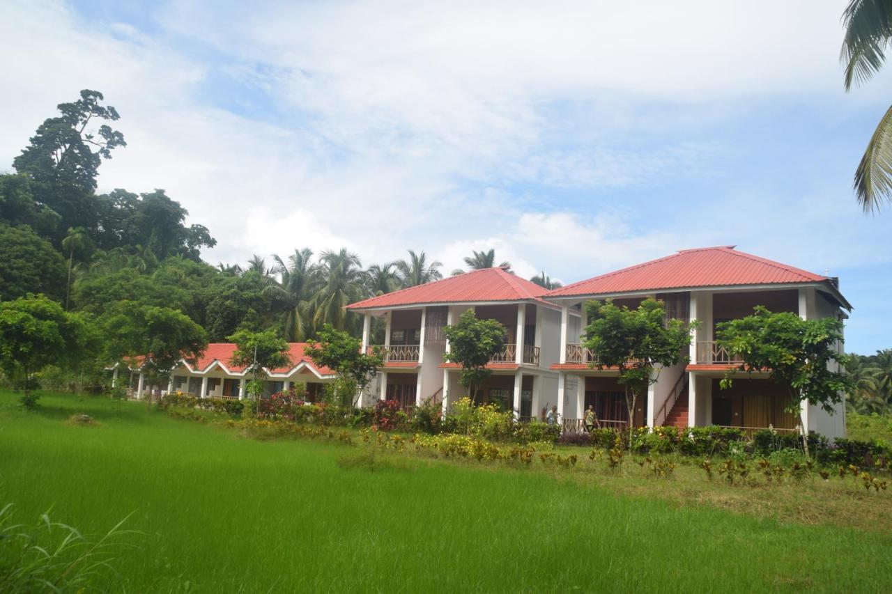 Hotel Exotica Squares Lakshmanpur Exterior foto